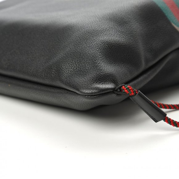 Gucci Logo-Print Drawstring Backpack in Black - Picture 8 of 10